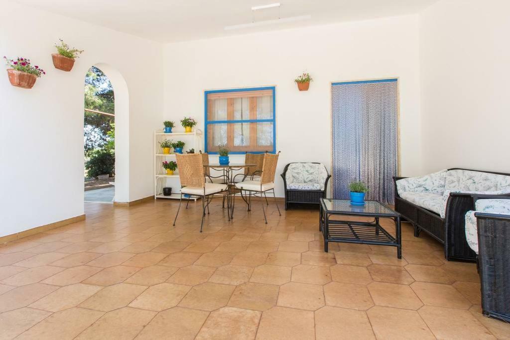 Villa Mina Carovigno Exterior photo
